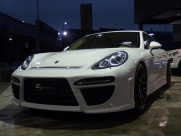 ポルシェ パナメーラ S EUR-GTフルエアロ 左ハンドル エアサス ベンチレーションシート 新車並行 中古車