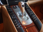 ポルシェ パナメーラ S EUR-GTフルエアロ 左ハンドル エアサス ベンチレーションシート 新車並行 中古車