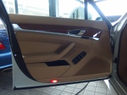 ポルシェ パナメーラ S EUR-GTフルエアロ 左ハンドル エアサス ベンチレーションシート 新車並行 中古車