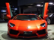 ランボルギーニ アヴェンタドール LP700-4　ディーラー車　ロエンエアロ　外マフラー 中古車