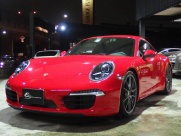 ポルシェ 911(Type991) カレラ 正規ディーラー車 純正20inアルミ スポーツデザインステアリング 中古車