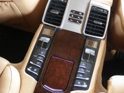 ポルシェ&nbsp;パナメーラ&nbsp;４S　正規ディーラー車　EUR-GTフルエアロ　オプション多数！&nbsp;中古車