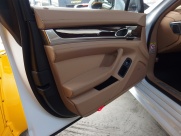 ポルシェ&nbsp;パナメーラ&nbsp;４S　正規ディーラー車　EUR-GTフルエアロ　オプション多数！&nbsp;中古車