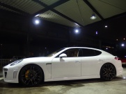 ポルシェ&nbsp;パナメーラ&nbsp;４S　正規ディーラー車　EUR-GTフルエアロ　オプション多数！&nbsp;中古車