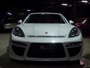 ポルシェ パナメーラ ターボ　スポーツクロノパッケージ　正規ディーラー車 中古車