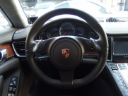 ポルシェ パナメーラ ターボ　スポーツクロノパッケージ　正規ディーラー車 中古車