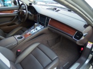 ポルシェ パナメーラ ターボ　スポーツクロノパッケージ　正規ディーラー車 中古車