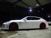 ポルシェ パナメーラ ターボ　スポーツクロノパッケージ　正規ディーラー車 中古車