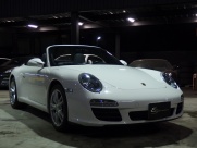 ポルシェ 911(Type997) カブリオレ　PDK　正規ディーラー車 中古車