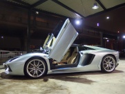 ランボルギーニ アヴェンタドール LP700-4ロードスター 中古車