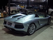 ランボルギーニ アヴェンタドール LP700-4ロードスター 中古車