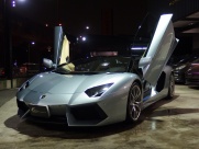 ランボルギーニ アヴェンタドール LP700-4ロードスター 中古車