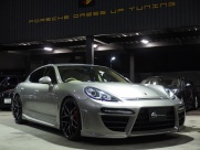 ポルシェ&nbsp;パナメーラ&nbsp;4　2011年モデル　正規ディーラー車　ワンオーナー&nbsp;中古車