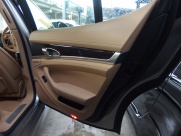 ポルシェ&nbsp;パナメーラ&nbsp;4　2011年モデル　正規ディーラー車　ワンオーナー&nbsp;中古車