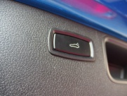 ポルシェ マカン 正規ディーラー車　新車保証対象車　ワンオーナー 中古車