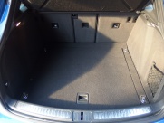 ポルシェ マカン 正規ディーラー車　新車保証対象車　ワンオーナー 中古車