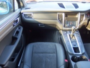 ポルシェ マカン 正規ディーラー車　新車保証対象車　ワンオーナー 中古車