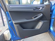 ポルシェ マカン 正規ディーラー車　新車保証対象車　ワンオーナー 中古車