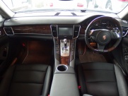 ポルシェ&nbsp;パナメーラ&nbsp;4　正規ディーラー車　2011年モデル　EUR-GTコンプリート&nbsp;中古車