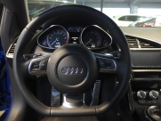 アウディ R8 V10 5.2L 正規ディーラー車 左ハンドル 中古車