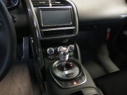 アウディ R8 V10 5.2L 正規ディーラー車 左ハンドル 中古車