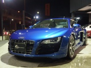 アウディ R8 V10 5.2L 正規ディーラー車 左ハンドル 中古車