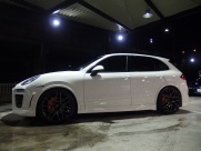 ポルシェ カイエン S 左ハンドル　EUR-GTコンプリート　2012年モデル 中古車