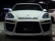 ポルシェ カイエン S 左ハンドル　EUR-GTコンプリート　2012年モデル 中古車