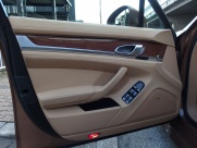 ポルシェ パナメーラ 4S　正規ディーラー車　左ハンドル　EUR-GTフルエアロ 中古車