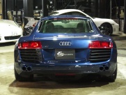 アウディ R8 4.2 FSI クアトロ　正規ディーラー車　左ハンドル 中古車