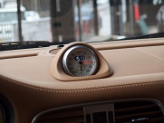 ポルシェ 911(Type997) ターボ　Tip-s　正規ディーラー車　スポーツクロノPKG 中古車