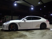 ポルシェ&nbsp;パナメーラ&nbsp;4 正規ディーラー車　EUR-GTフルエアロ 2011年モデル&nbsp;中古車