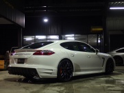 ポルシェ&nbsp;パナメーラ&nbsp;4 正規ディーラー車　EUR-GTフルエアロ 2011年モデル&nbsp;中古車