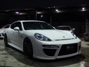 ポルシェ&nbsp;パナメーラ&nbsp;4 正規ディーラー車　EUR-GTフルエアロ 2011年モデル&nbsp;中古車