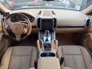 ポルシェ カイエン V6　左ハンドル　EUR-GT 中古車