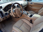 ポルシェ カイエン V6　左ハンドル　EUR-GT 中古車