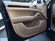 ポルシェ カイエン V6　左ハンドル　EUR-GT 中古車