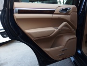 ポルシェ カイエン V6　左ハンドル　EUR-GT 中古車