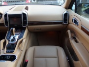 ポルシェ カイエン V6　左ハンドル　EUR-GT 中古車