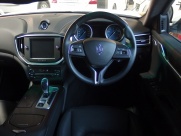 マセラティ ギブリ S　正規ディーラー車　右ハンドル　ワンオーナー 中古車