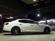 マセラティ ギブリ S　正規ディーラー車　右ハンドル　ワンオーナー 中古車