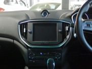 マセラティ ギブリ S　正規ディーラー車　右ハンドル　ワンオーナー 中古車