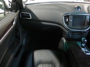 マセラティ ギブリ S　正規ディーラー車　右ハンドル　ワンオーナー 中古車