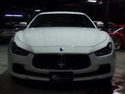 マセラティ ギブリ S　正規ディーラー車　右ハンドル　ワンオーナー 中古車