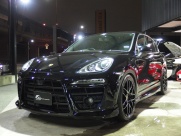 ポルシェ カイエン 正規ディーラー車 EUR-GT 右ハンドル 中古車
