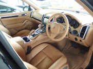 ポルシェ カイエン 正規ディーラー車 EUR-GT 右ハンドル 中古車