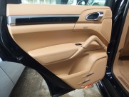 ポルシェ カイエン 正規ディーラー車 EUR-GT 右ハンドル 中古車