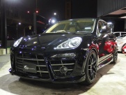 ポルシェ カイエン 正規ディーラー車 EUR-GT 右ハンドル 中古車