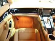 ポルシェ パナメーラ 正規ディーラー車　EUR-GT　右ハンドル　ワンオーナー 中古車