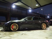 ポルシェ パナメーラ 正規ディーラー車　EUR-GT　右ハンドル　ワンオーナー 中古車